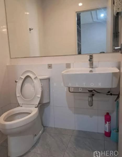 Baan Klang Muang Ladprao 101 Station, Bangkok, Soi Ladprao 101 Yeak 42, Khlong Chan, Bang Kapi, Bangkok, 4 Bedrooms, 200 sqm, Single Detached House For Rent, by Hero Realtor Co., Ltd., 500307261 - DDproperty.com