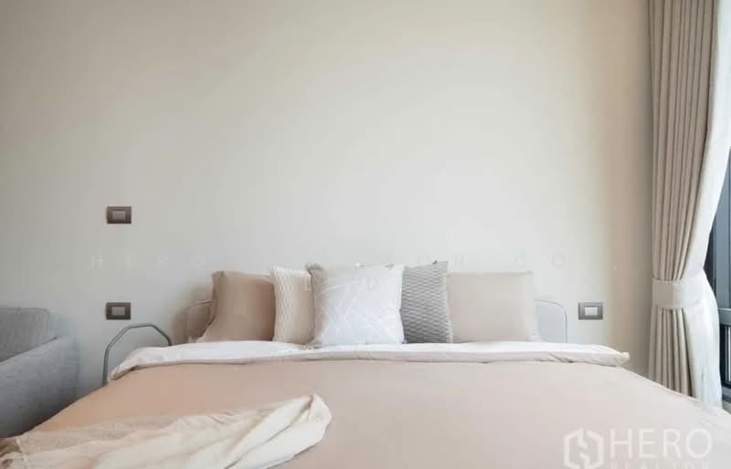 Sindhorn Residence, Bangkok, 54 Soi Ton Son, Lumphini, Pathum Wan, Bangkok, 1 Bedroom, 33 sqm, Condo For Rent, by Hero Realtor Co., Ltd., 500307303 - DDproperty.com