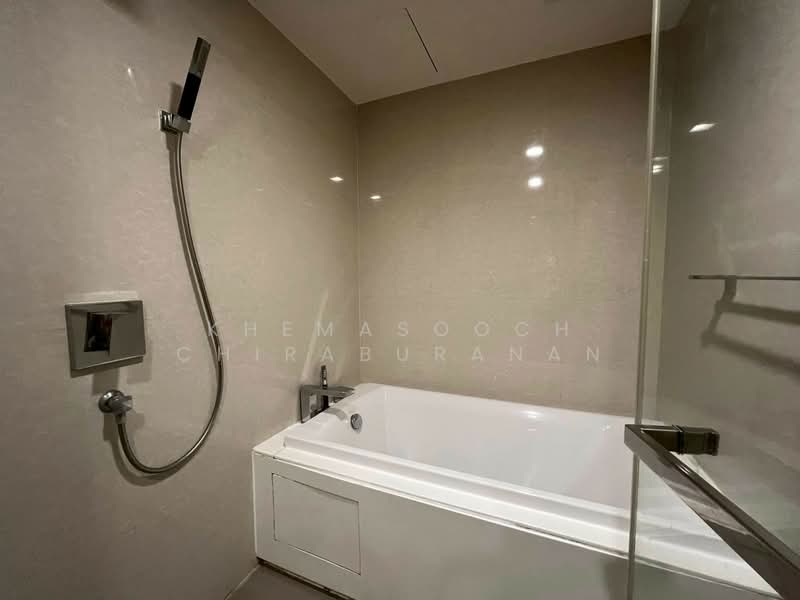 Liv @ 49, Bangkok, 9 Sukhumvit 49 Rd, Khlong Tan Nua, Watthana, Bangkok, 1 Bedroom, 45 sqm, Condo For Sale, by Khemasooch Chiraburanan, 500307306 - DDproperty.com