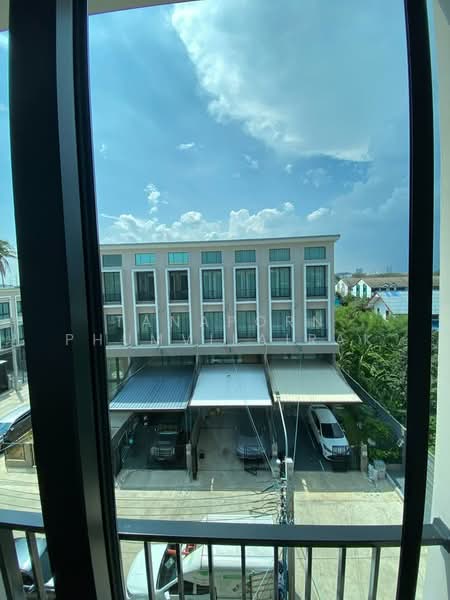 undefined, Bangkok, Dok Mai, Prawet, Bangkok, 3 Bedrooms, 181 sqm, Townhouse For Rent, by Tanaporn Phumvilairak, 500307315 - DDproperty.com