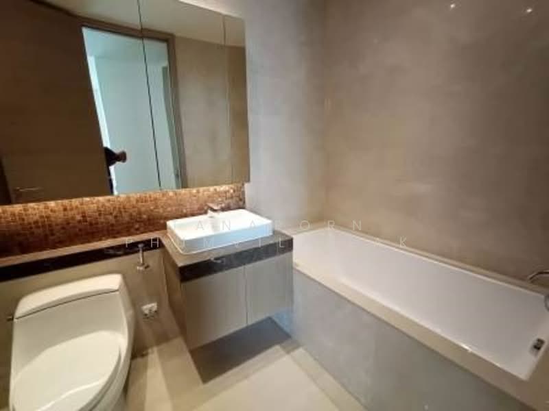 Magnolias Ratchadamri Boulevard, Bangkok, Ratchadamri Road, Lumphini, Pathum Wan, Bangkok, 2 Bedrooms, 80 sqm, Apartment For Sale, by Tanaporn Phumvilairak, 500307319 - DDproperty.com