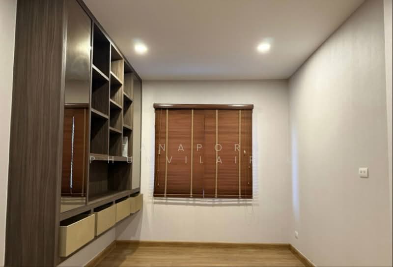 The City Pattanakarn, Bangkok, On Nut Road, Prawet, Bangkok, 4 Bedrooms, 225 sqm, Single Detached House For Rent, by Tanaporn Phumvilairak, 500307353 - DDproperty.com