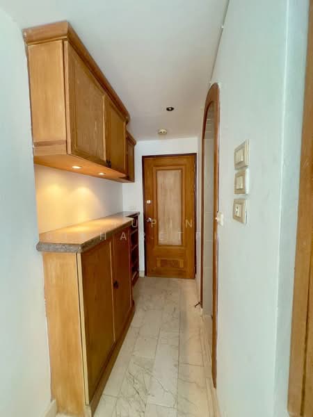 Jomtien Beach Condo, Chon Buri (Pattaya), Nong Pru, Bang Lamung (Pattaya), Chon Buri (Pattaya), 2 Bedrooms, 62 sqm, Condo For Sale, by Yupin Sikharetphet, 500307358 - DDproperty.com