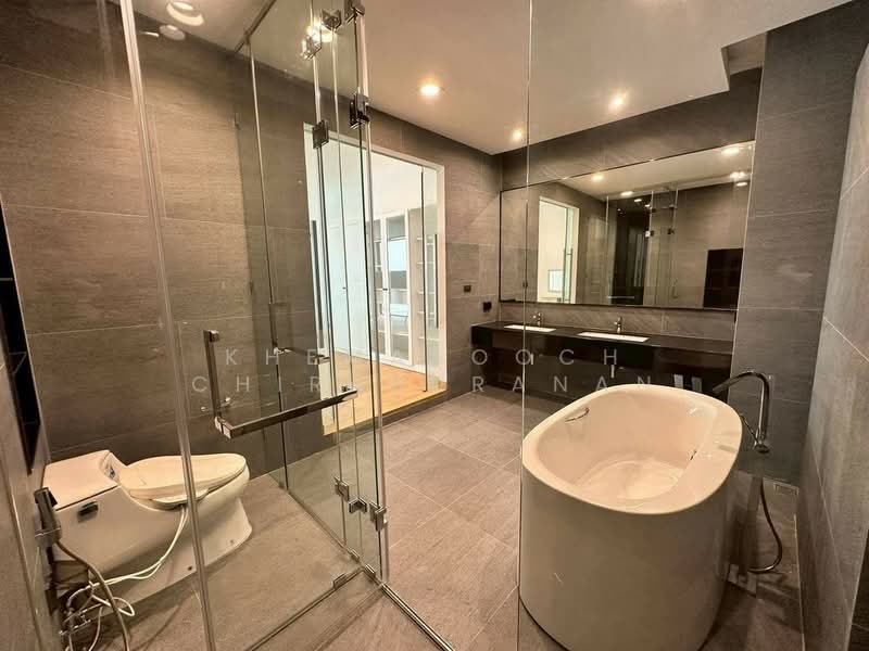The Glamor Ekkamai – Praditmanutham, Bangkok, Soi Praditmanutham 8, Khlong Chaokhun Sing, Wang Thonglang, Bangkok, 3 Bedrooms, 412 sqm, Single Detached House For Sale, by Khemasooch Chiraburanan, 500307389 - DDproperty.com