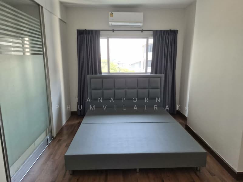 Q House Condo Sathorn, Bangkok, Thonburi Road, Khlong Ton Sai, Khlong San, Bangkok, 1 Bedroom, 47 sqm, Condo For Rent, by Tanaporn Phumvilairak, 500307447 - DDproperty.com