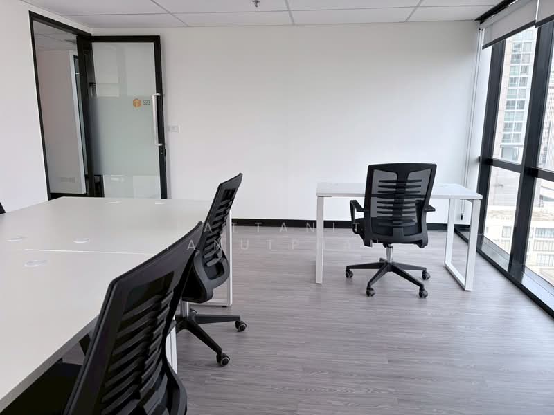 Launchpad, Bangkok, 139 Pan Rd., Silom, Bang Rak, Bangkok, , 30 sqm, Office Space For Rent, by Nattanit Manutphan, 500307460 - DDproperty.com