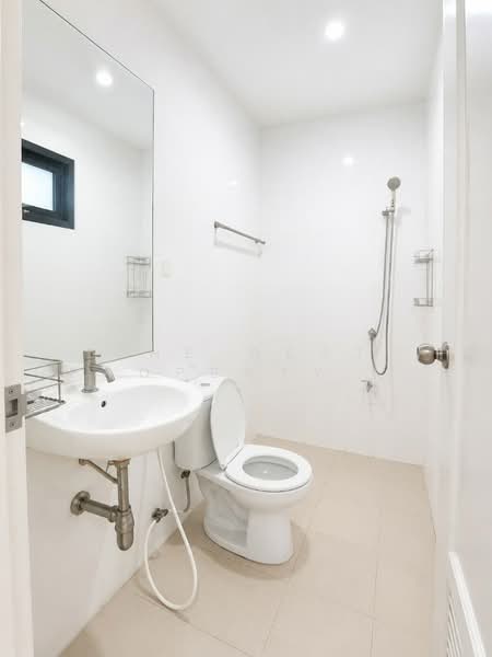 หมู่บ้านเพชรลดา2 แพรกษา-เทพารักษ์, สมุทรปราการ, บางพลีใหญ่, บางพลี, สมุทรปราการ, 44 ตร.ม., ทาวน์เฮ้าส์ ขาย, โดย The Best Property สร้อย, 500307479 - DDproperty.com