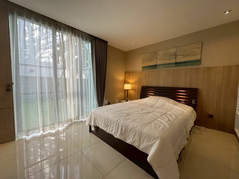 Parc Priva, Bangkok, Thiam Ruammit Road, Huai Khwang, Bangkok, 4 Bedrooms, 380 sqm, Single Detached House For Rent, by Boonraksa Sopak, 500307552 - DDproperty.com