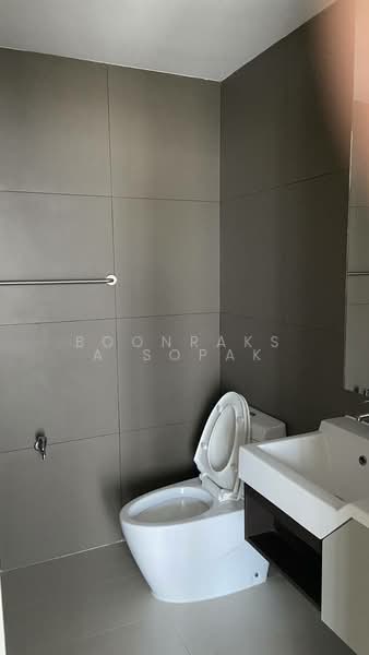 Estella Ekkamai (Movenpick Residences Ekkamai), Bangkok, Soi Sukhumvit 63, Khlong Tan Nua, Watthana, Bangkok, 2 Bedrooms, 77 sqm, Condo For Rent, by Boonraksa Sopak, 500307555 - DDproperty.com