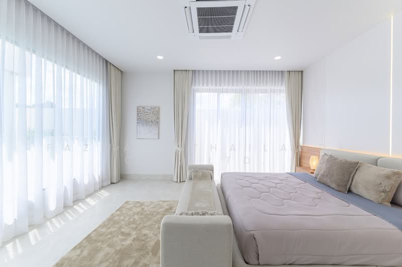 ขายพูลวิลล่าหรู 3 ห้องนอน Orienna Serene Villas ภูเก็ต ใกล้บางเทา, ภูเก็ต, ศรีสุนทร, ถลาง, ภูเก็ต, 200 ตร.ม., วิลล่า ขาย, โดย Fazwaz (Thailand) Co., Ltd., 500307571 - DDproperty.com