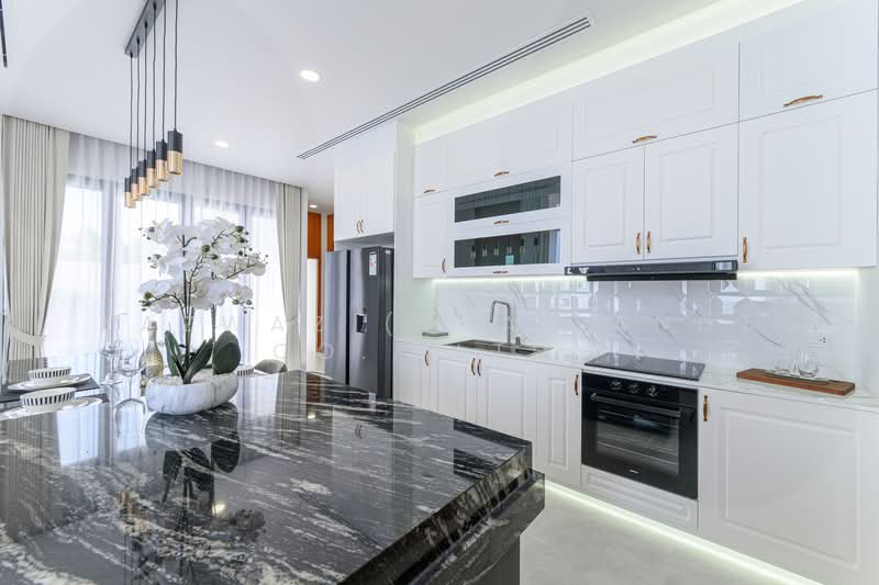 Luxury 3-Bedroom Pool Villa at Orienna Serene Villas Phuket for Sale, Phuket, Sri Sunthon, Thalang, Phuket, 3 Bedrooms, 200 sqm, Villa For Sale, by Fazwaz (Thailand) Co., Ltd., 500307571 - DDproperty.com