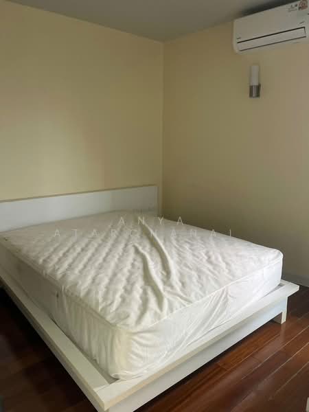 Le Cote Sukhumvit 14, Bangkok, Soi Sukhumvit 14, Khlong Toei, Bangkok, 1 Bedroom, 37 sqm, Condo For Rent, by Anya Atarchanai , 500307605 - DDproperty.com