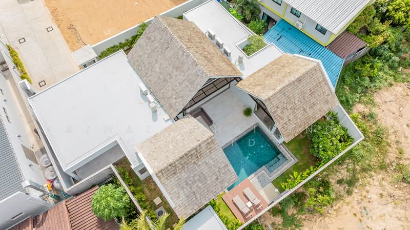 Luxury 3-Bedroom Pool Villa at Grandma Villa Phuket Near Bang Tao, Phuket, Thep Krasattri, Thalang, Phuket, 3 Bedrooms, 191 sqm, Villa For Sale, by Fazwaz (Thailand) Co., Ltd., 500307646 - DDproperty.com