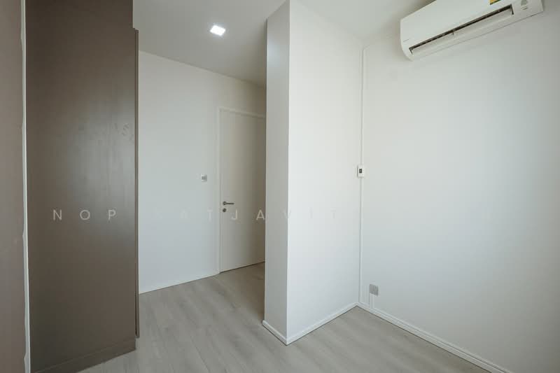 Brown Condo Ratchada 32, Bangkok, Soi Ratchada 32, Ratchadaphisek Road, Chan Kasem, Chatuchak, Bangkok, 2 Bedrooms, 46 sqm, Condo For Sale, by Nop Satjavitvisarn, 500307650 - DDproperty.com