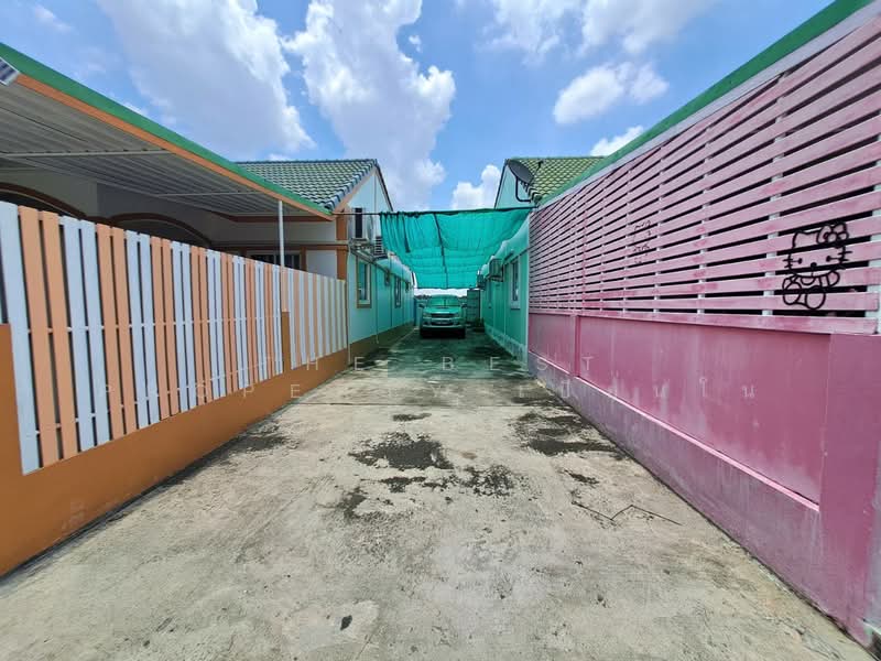 อัฐภิญญา พานทอง, Chon Buri (Pattaya), Phan Thong, Chon Buri (Pattaya), 2 Bedrooms, 100 sqm, Townhouse For Sale, by The Best Property เปียนโน, 500307663 - DDproperty.com