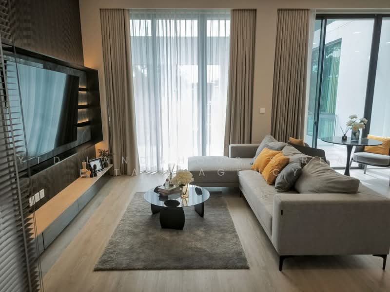 VIVE Krungthep Kreetha, Bangkok, Krungthep Kreetha Road, Saphan Sung, Bangkok, 4 Bedrooms, 421 sqm, Single Detached House For Sale, by YTD Land&houses Real Estate Agency, 500307688 - DDproperty.com