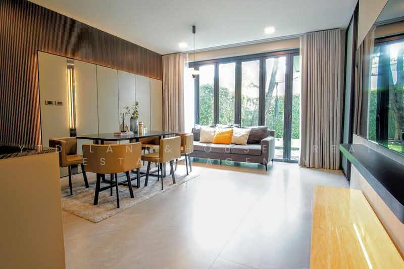 VIVE Krungthep Kreetha, Bangkok, Krungthep Kreetha Road, Saphan Sung, Bangkok, 4 Bedrooms, 421 sqm, Single Detached House For Sale, by YTD Land&houses Real Estate Agency, 500307688 - DDproperty.com