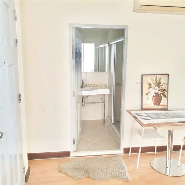 Life @ Ratchada, Bangkok, 36 Soi Lat Phrao 36, Chan Kasem, Chatuchak, Bangkok, 2 Bedrooms, 62 sqm, Condo For Sale, by Nop Satjavitvisarn, 500307692 - DDproperty.com