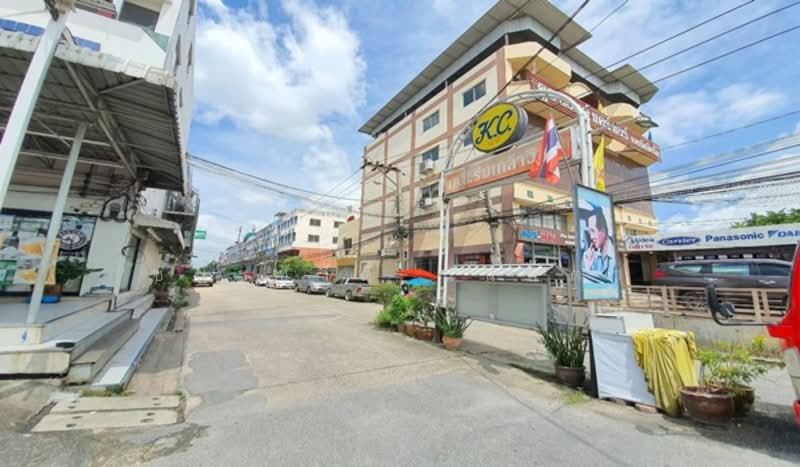 K.C. Romklao Ville, Bangkok, Min Buri, Min Buri, Bangkok, , 328 sqm, Shophouse For Sale, by ชนะชาติ นนท์ตา, 500307702 - DDproperty.com