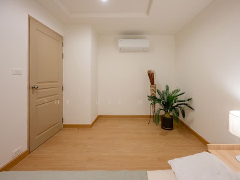 Resorta Yen-Akat, Bangkok, 270 87 Soi Amon, Chong Nonsi, Yan Nawa, Bangkok, 3 Bedrooms, 99 sqm, Condo For Sale, by The Luxe Group, 500307714 - DDproperty.com