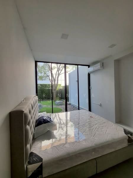 VIVE Rama 9, Bangkok, 38 Krungthep Kreetha Road, Saphan Sung, Bangkok, 4 Bedrooms, 324 sqm, Single Detached House For Rent, by Trinnaya Dungsirisangthong, 500307725 - DDproperty.com
