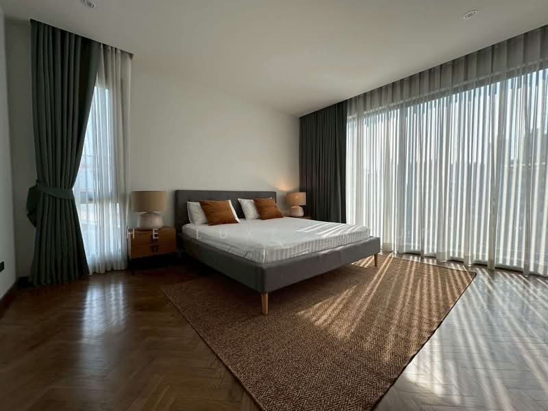 Detached House with Private Pool in Thonglor, Bangkok, Khlong Tan Nua, Watthana, Bangkok, 4 Bedrooms, 430 sqm, Single Detached House For Rent, by The Luxe Group, 500307741 - DDproperty.com