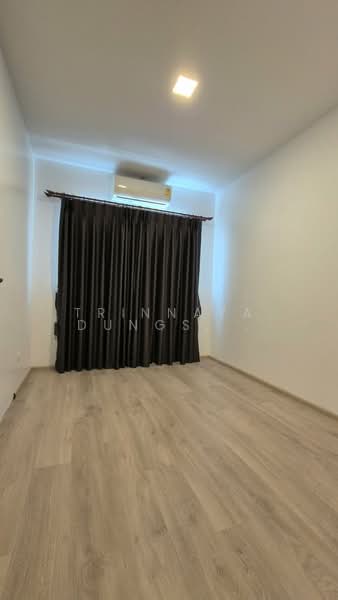 3-BR Townhouse, Bangkok, Suan Luang, Bangkok, 3 Bedrooms, 204 sqm, Townhouse For Rent, by Trinnaya Dungsirisangthong, 500307745 - DDproperty.com