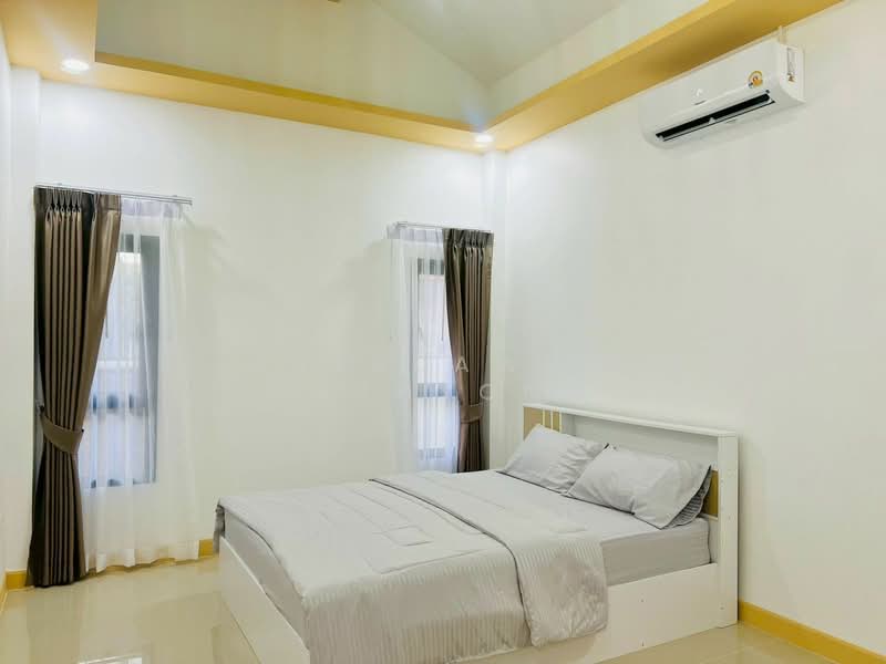 2-BR House, Chon Buri (Pattaya), Nong Pru, Bang Lamung (Pattaya), Chon Buri (Pattaya), 2 Bedrooms, 132 sqm, Single Detached House For Sale, by Patchara Srisak, 500307746 - DDproperty.com