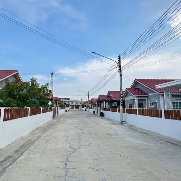 ซีเค วิลล์ 10 เศรษฐกิจ-สวนหลวง, Samut Sakhon, Suan Luang, Krathum Baen, Samut Sakhon, 3 Bedrooms, 80 sqm, Single Detached House For Sale, by AJHOMECENTER-คุณหยก, 500307753 - DDproperty.com