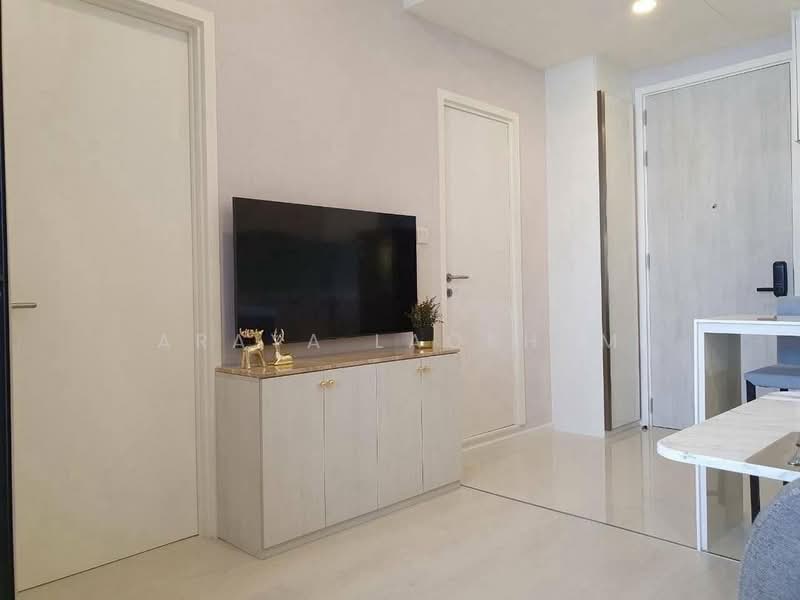 Mazarine Ratchayothin, Bangkok, Soi Phahonyothin 30, Phahonyothin Road, Chan Kasem, Chatuchak, Bangkok, 1 Bedroom, 41 sqm, Condo For Rent, by Araya Laokham, 500307772 - DDproperty.com