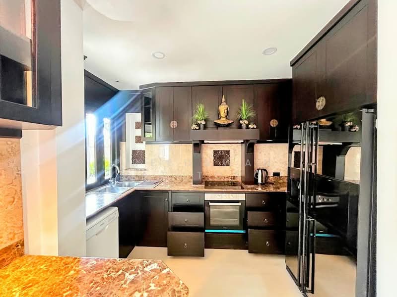 3-BR Villa, Chon Buri (Pattaya), Nong Pru, Bang Lamung (Pattaya), Chon Buri (Pattaya), 3 Bedrooms, 300 sqm, Villa For Rent, by Patchara Srisak, 500307803 - DDproperty.com