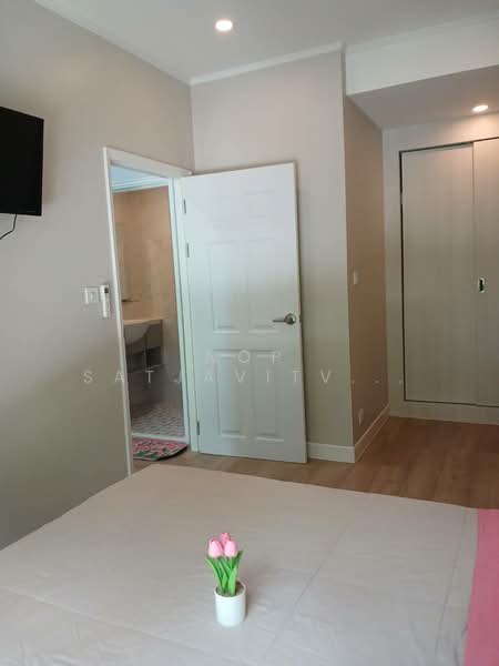 Maison Garden Chaeng Watthana 2, Bangkok, Soi Chaengwattana 12, intersection 4-7-4-1, Thung Song Hong, Lak Si, Bangkok, 1 Bedroom, 51 sqm, Condo For Rent, by Nop Satjavitvisarn, 500307809 - DDproperty.com