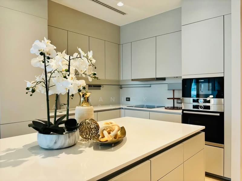 The Residences at Sindhorn Kempinski : เดอะ เรสซิเดนซ์ แอท สินธร เคมปินสกี้, กรุงเทพ, 88 ซอยต้นสน ถนน สารสิน, ลุมพินี, ปทุมวัน, กรุงเทพ, 144 ตร.ม., อพาร์ทเมนท์ ให้เช่า, โดย Sanick Sawaisanyakorn, 500307810 - DDproperty.com