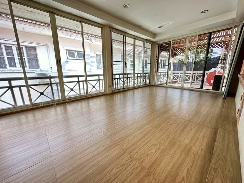 Manthana Thonburirom Prachauthit, Bangkok, Soi Pracha Uthit 129, Thung Khru, Bangkok, 5 Bedrooms, 186 sqm, Single Detached House For Sale, by สินรัตน์ ปรีชานุกูล, 500307839 - DDproperty.com