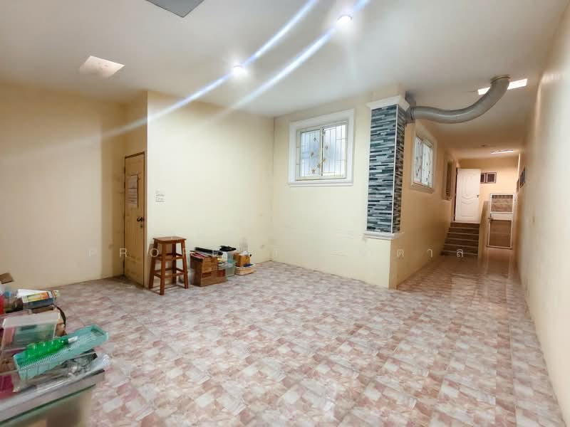 ลีลาวดี โพรงมะเดื่อ (Leelavadee Phrong Maduea), Nakhon Pathom, Phrong Ma Dua, Muang Nakhon Pathom, Nakhon Pathom, 4 Bedrooms, 150 sqm, Single Detached House For Sale, by The Best Property น้ำตาล, 500307859 - DDproperty.com