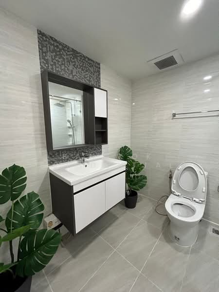 Las Colinas, Bangkok, Sukhumvit 21 Road, Khlongtoei Nua, Watthana, Bangkok, 2 Bedrooms, 100 sqm, Condo For Rent, by Bangkok Residential, 500307923 - DDproperty.com