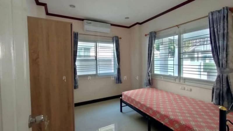 ให้เช่าบ้านเดี่ยวหลังใหญ่ ม.เซนสิริ แหลมฉบัง ศรีราชา, Chon Buri (Pattaya), Thung Suk La, Si Racha, Chon Buri (Pattaya), 3 Bedrooms, 150 sqm, Single Detached House For Rent, by Dusit Saengfa, 500307924 - DDproperty.com