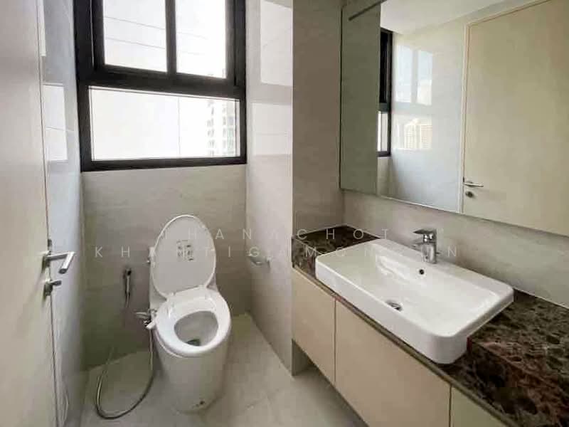 Noble State 39, Bangkok, 35 Soi Sukhumvit 39, Khlong Tan Nua, Watthana, Bangkok, 1 Bedroom, 43 sqm, Condo For Rent, by Thanachot Khantigamongun, 500307977 - DDproperty.com