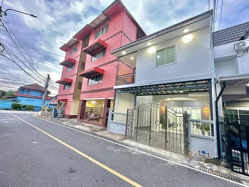 หมู่บ้านบัวทอง, Nonthaburi, Bang Bua Thong, Nonthaburi, 3 Bedrooms, 104 sqm, Townhouse For Sale, by สรภพ ยอดไชย (สีฝุ่น), 500308000 - DDproperty.com