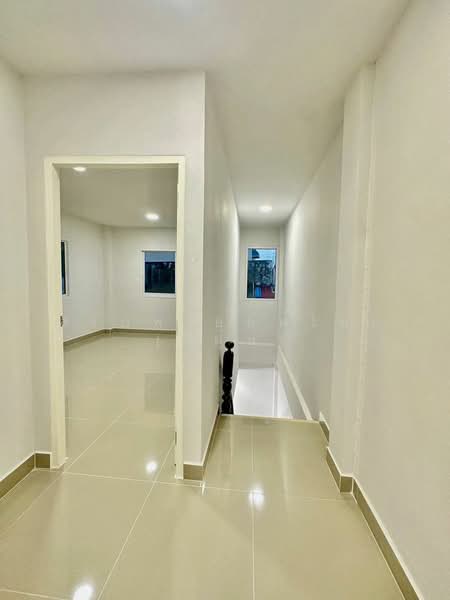 หมู่บ้านบัวทอง, Nonthaburi, Bang Bua Thong, Nonthaburi, 3 Bedrooms, 104 sqm, Townhouse For Sale, by สรภพ ยอดไชย (สีฝุ่น), 500308000 - DDproperty.com