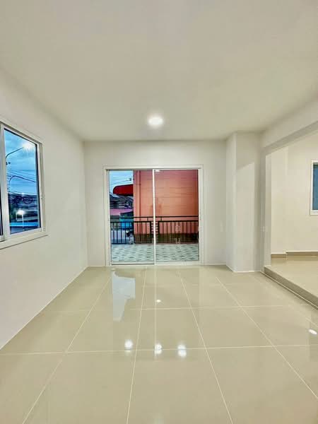 หมู่บ้านบัวทอง, Nonthaburi, Bang Bua Thong, Nonthaburi, 3 Bedrooms, 104 sqm, Townhouse For Sale, by สรภพ ยอดไชย (สีฝุ่น), 500308000 - DDproperty.com