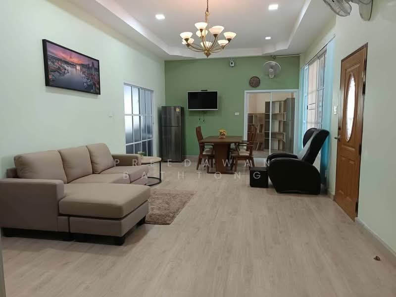 undefined, Chon Buri (Pattaya), Nong Pru, Bang Lamung (Pattaya), Chon Buri (Pattaya), 3 Bedrooms, 272 sqm, Single Detached House For Rent, by Patchara Srisak, 500308002 - DDproperty.com