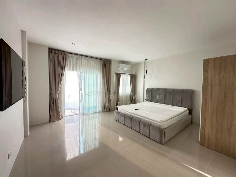 3-BR Townhouse, Chon Buri (Pattaya), Nong Pru, Bang Lamung (Pattaya), Chon Buri (Pattaya), 3 Bedrooms, 103 sqm, Townhouse For Rent, by Patchara Srisak, 500308006 - DDproperty.com