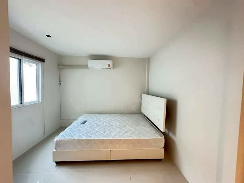 3-BR Townhouse, Chon Buri (Pattaya), Nong Pru, Bang Lamung (Pattaya), Chon Buri (Pattaya), 3 Bedrooms, 103 sqm, Townhouse For Rent, by Patchara Srisak, 500308006 - DDproperty.com