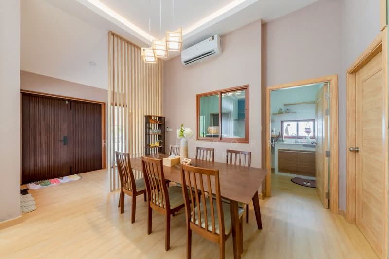 Pool Villa ให้เช่า ใกล้ตลาดท่ารั้ว เพียง 10 นาที ค่าเช่า 45,000 บาท / เดือน รหัสทรัพย์ : No.12P008, เชียงใหม่, สันปูเลย, ดอยสะเก็ด, เชียงใหม่, 200 ตร.ม., บ้านเดี่ยว ให้เช่า, โดย Rutchaporn Tunsiri, 500308030 - DDproperty.com