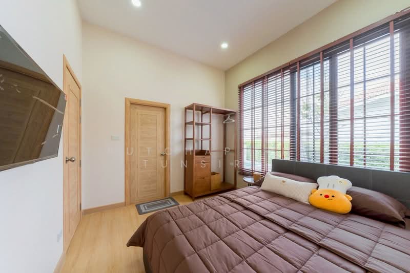 Pool Villa ให้เช่า ใกล้ตลาดท่ารั้ว เพียง 10 นาที ค่าเช่า 45,000 บาท / เดือน รหัสทรัพย์ : No.12P008, เชียงใหม่, สันปูเลย, ดอยสะเก็ด, เชียงใหม่, 200 ตร.ม., บ้านเดี่ยว ให้เช่า, โดย Rutchaporn Tunsiri, 500308030 - DDproperty.com