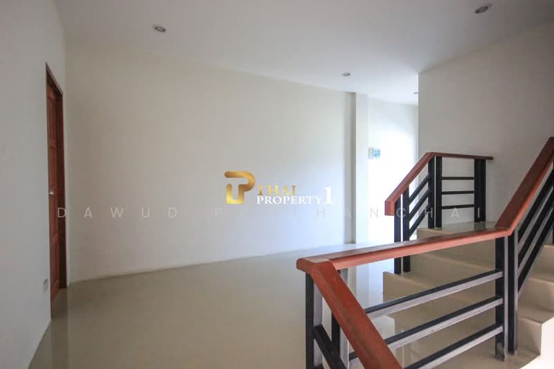 Soi Hua Hin 112, Prachuap Khiri Khan, Thap Tai, Hua Hin, Prachuap Khiri Khan, 4 Bedrooms, 190 sqm, Townhouse For Sale, by Dawud Prathanchai, 500308051 - DDproperty.com