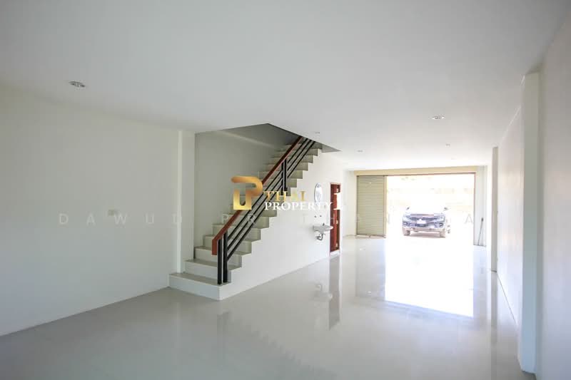 Soi Hua Hin 112, Prachuap Khiri Khan, Thap Tai, Hua Hin, Prachuap Khiri Khan, 4 Bedrooms, 190 sqm, Townhouse For Sale, by Dawud Prathanchai, 500308051 - DDproperty.com