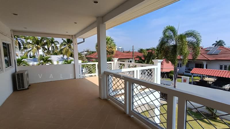 5-BR House, Prachuap Khiri Khan, Hua Hin, Prachuap Khiri Khan, 5 Bedrooms, 370 sqm, Single Detached House For Sale, by Valen Lokunpai , 500308074 - DDproperty.com