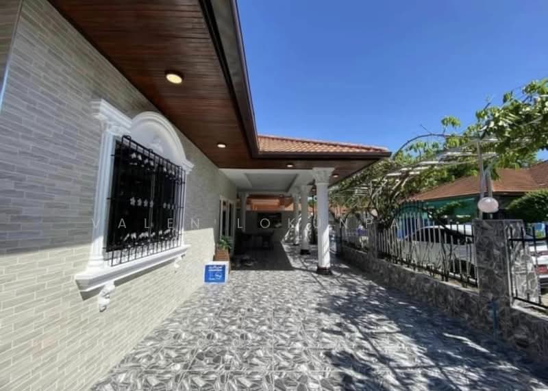 3-BR House, Chon Buri (Pattaya), Nong Pru, Bang Lamung (Pattaya), Chon Buri (Pattaya), 3 Bedrooms, 244 sqm, Single Detached House For Sale, by Valen Lokunpai , 500308088 - DDproperty.com